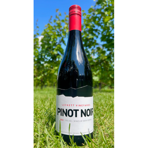 Luckett Vineyards Pinot Noir 750 ml